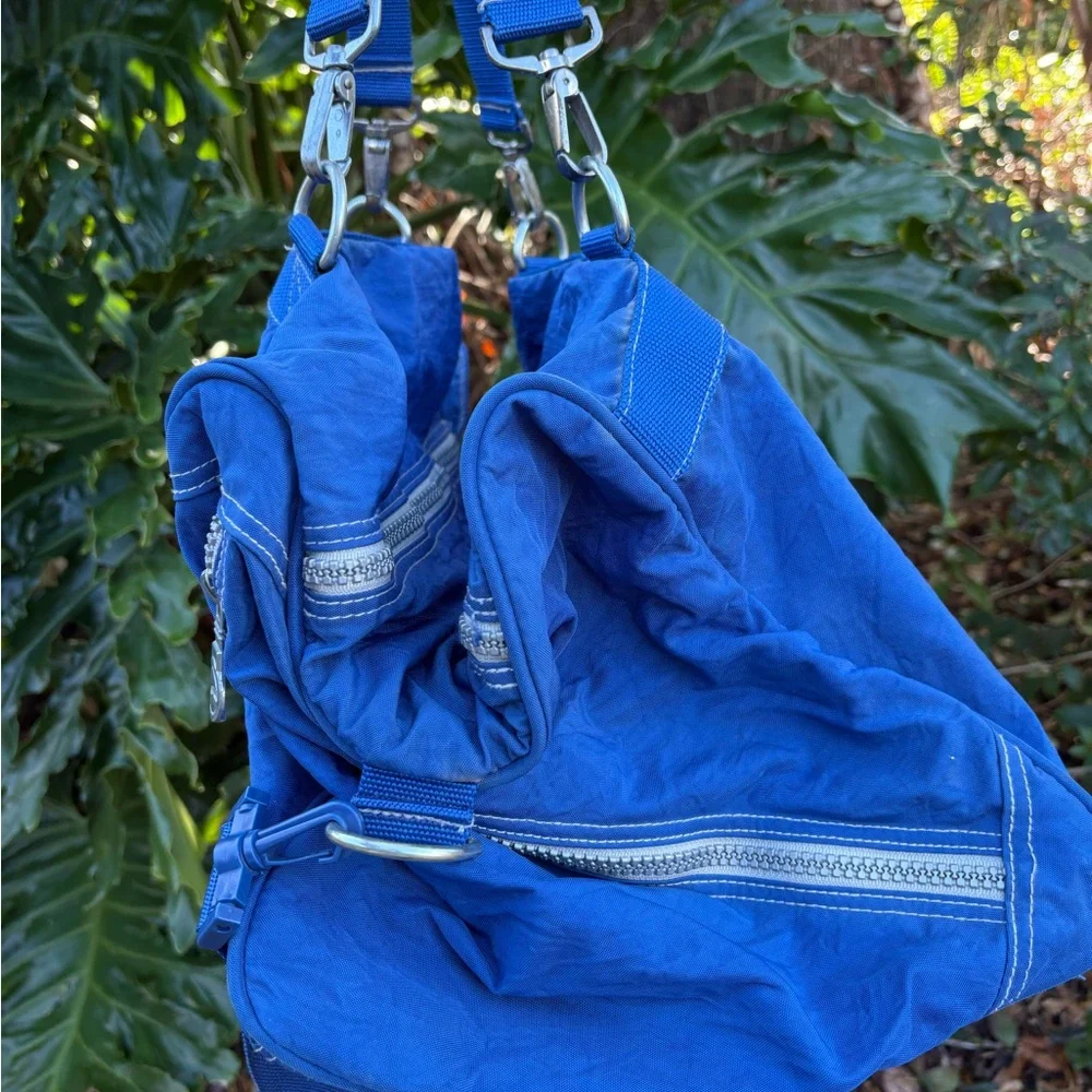Vintage Pepsi Royal Blue Duffel Bag Travel Zip Snap Logo Rare 90s Dual Handle